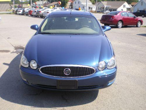 Buick LaCrosse 2005 photo 1