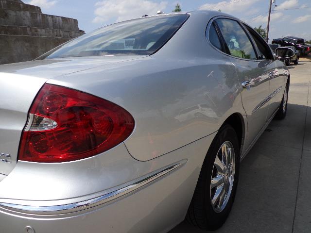 Buick LaCrosse 2005 photo 16