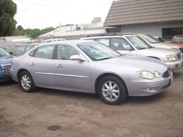 Buick LaCrosse 2005 photo 3