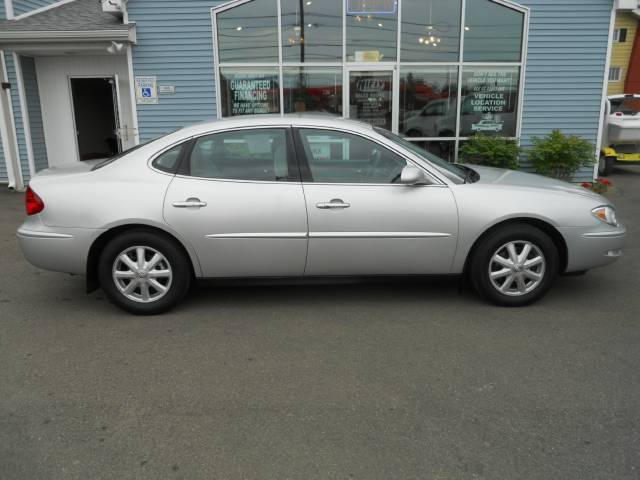 Buick LaCrosse 2005 photo 0