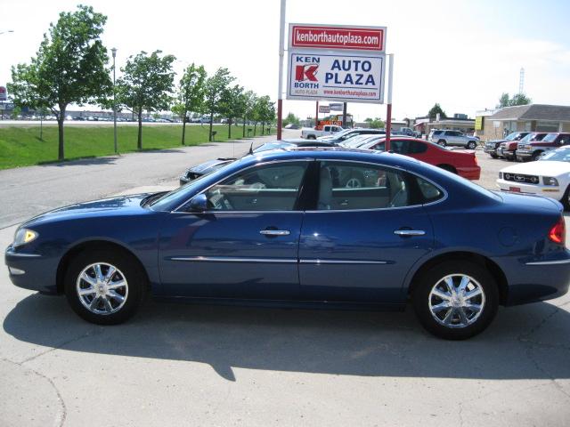 Buick LaCrosse 2005 photo 0