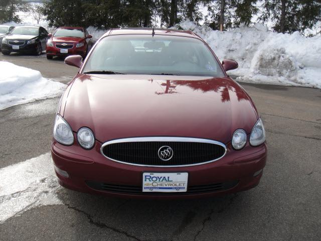 Buick LaCrosse 2005 photo 1