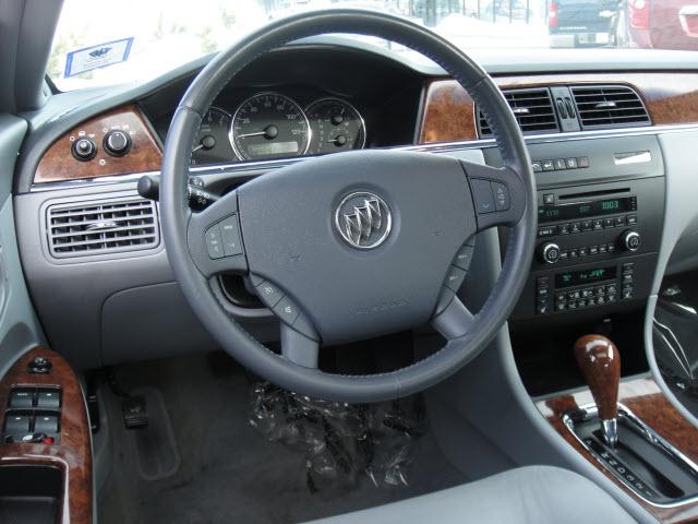 Buick LaCrosse 2005 photo 3