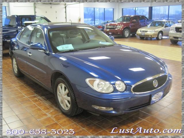 Buick LaCrosse 2005 photo 2