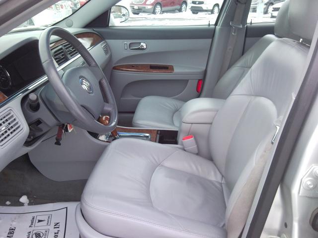 Buick LaCrosse 2005 photo 4