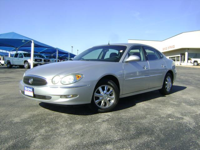 Buick LaCrosse All The Whistlesbells Sedan