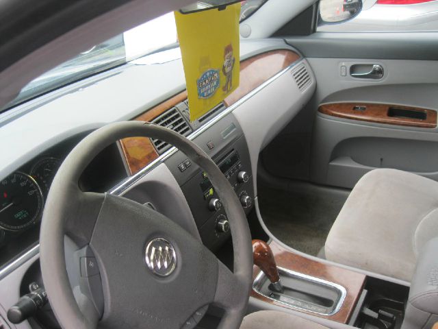 Buick LaCrosse 2005 photo 3