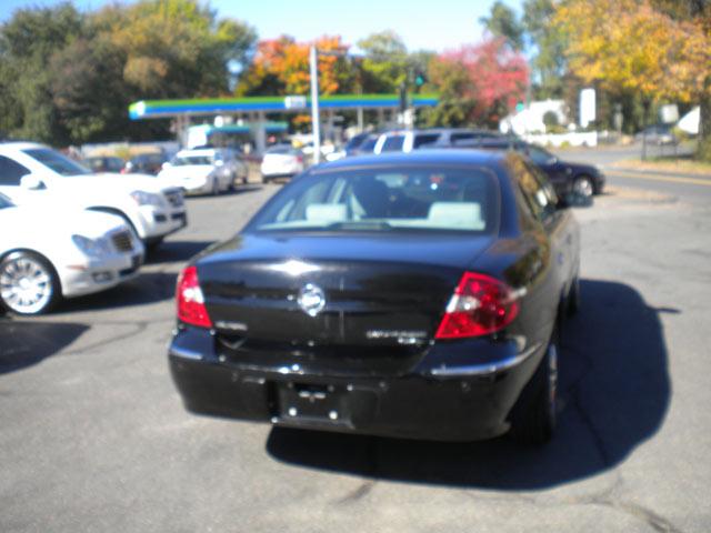 Buick LaCrosse 2005 photo 4