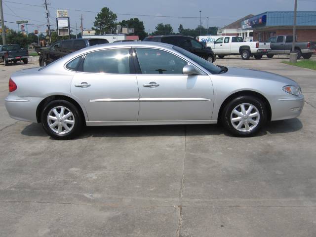 Buick LaCrosse 2005 photo 4