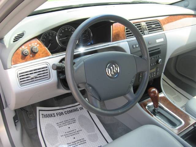 Buick LaCrosse 2005 photo 0