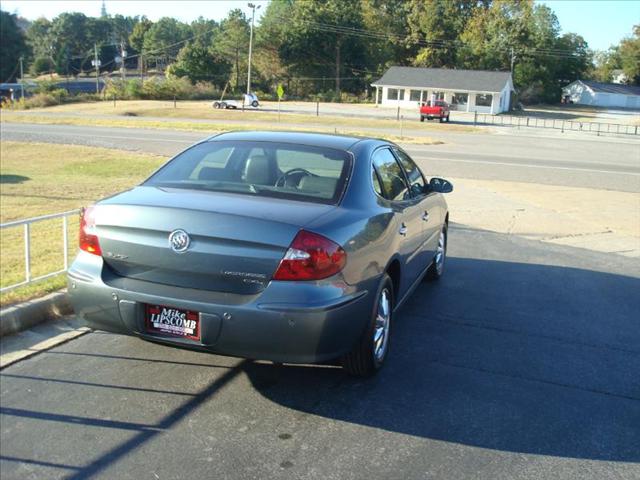 Buick LaCrosse 2005 photo 3