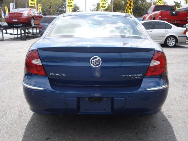 Buick LaCrosse 2005 photo 2