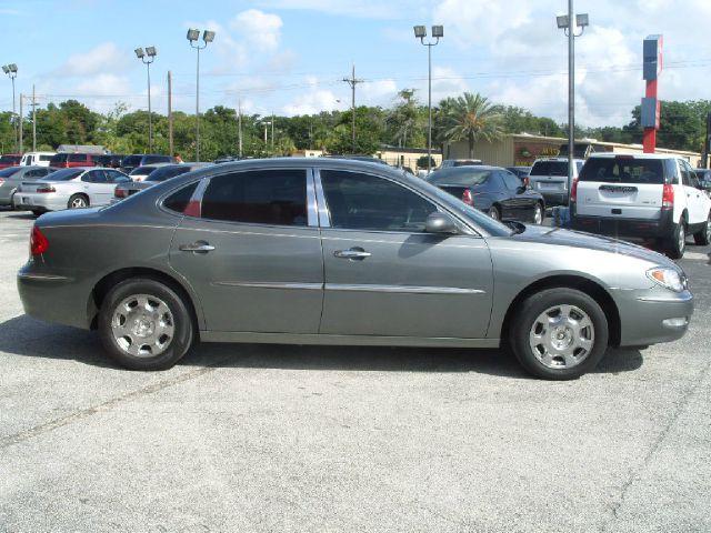 Buick LaCrosse 2005 photo 4