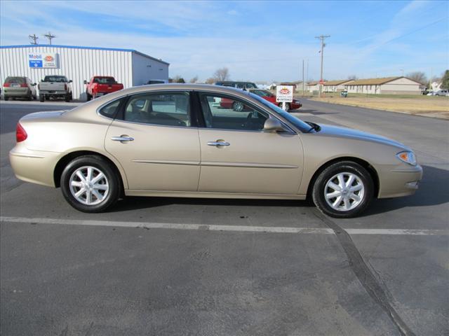 Buick LaCrosse 2005 photo 1