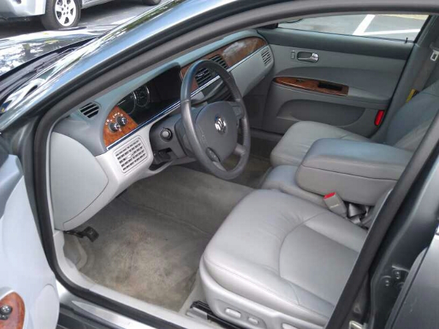 Buick LaCrosse 2005 photo 1