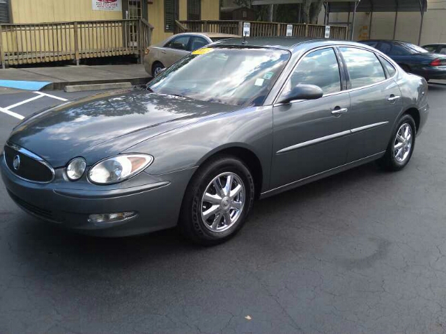 Buick LaCrosse 2005 photo 3