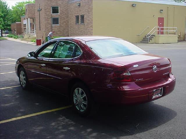 Buick LaCrosse 2005 photo 17