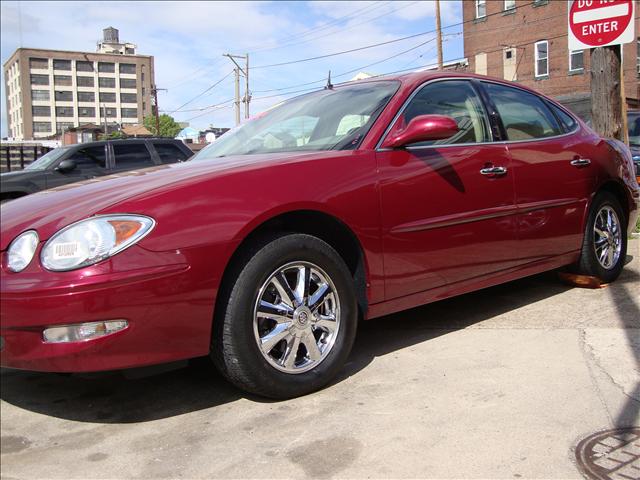 Buick LaCrosse 2005 photo 1