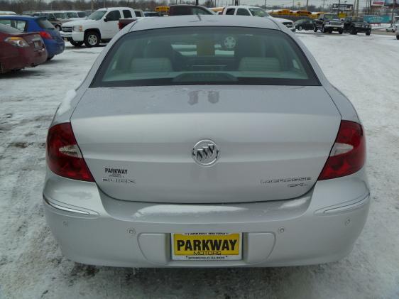 Buick LaCrosse 2005 photo 1