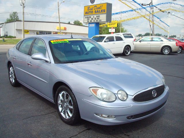 Buick LaCrosse 2005 photo 2