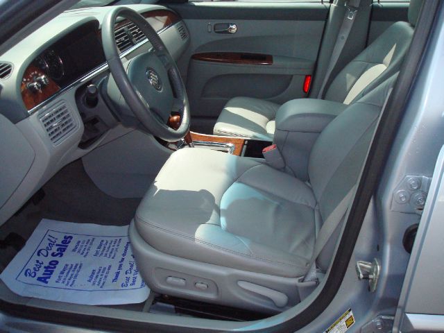 Buick LaCrosse 2005 photo 3