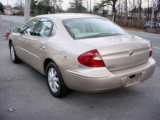 Buick LaCrosse 2005 photo 4