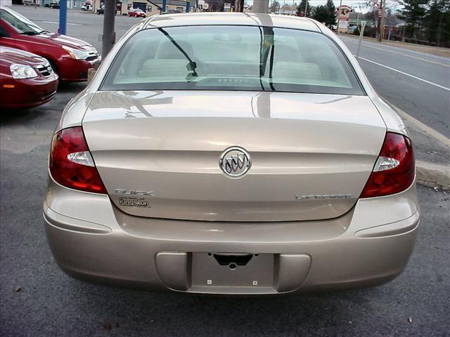 Buick LaCrosse 2005 photo 5