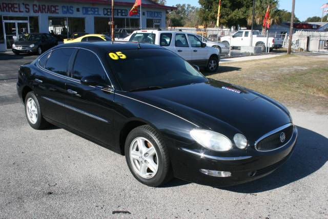 Buick LaCrosse 2005 photo 0