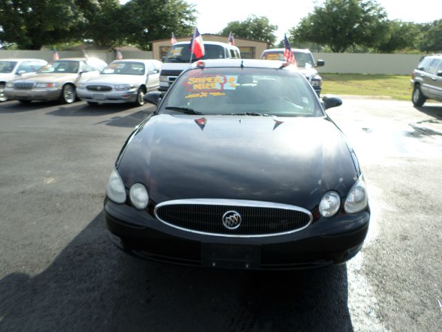 Buick LaCrosse 2005 photo 4