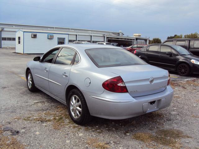 Buick LaCrosse 2005 photo 3