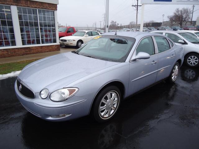 Buick LaCrosse GS 460 Sedan 4D Sedan