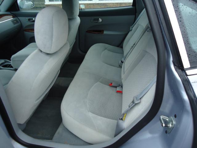 Buick LaCrosse 2005 photo 3