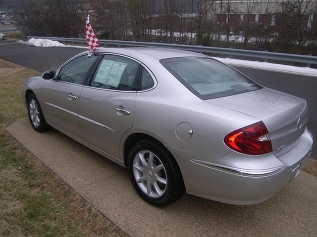 Buick LaCrosse 2005 photo 3