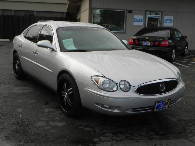 Buick LaCrosse 2005 photo 1