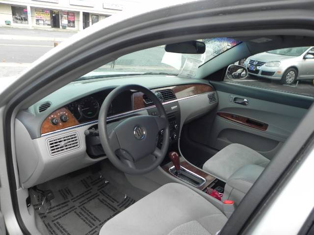 Buick LaCrosse 2005 photo 4