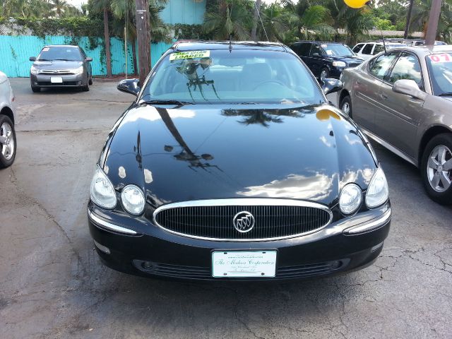 Buick LaCrosse 2005 photo 4