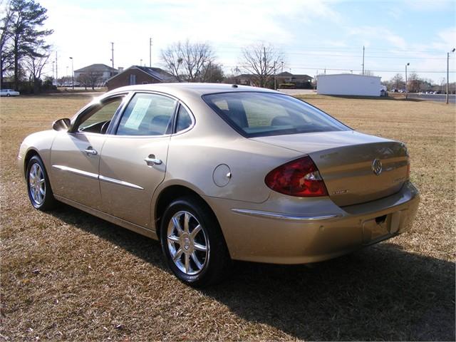 Buick LaCrosse 2005 photo 3