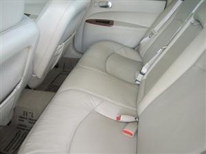 Buick LaCrosse 2005 photo 2