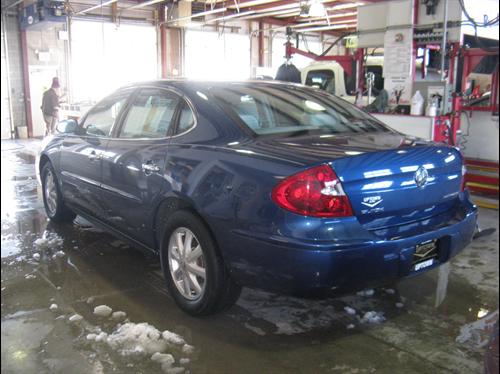 Buick LaCrosse 2005 photo 3