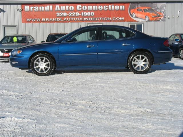 Buick LaCrosse GL Sedan 4D Sedan