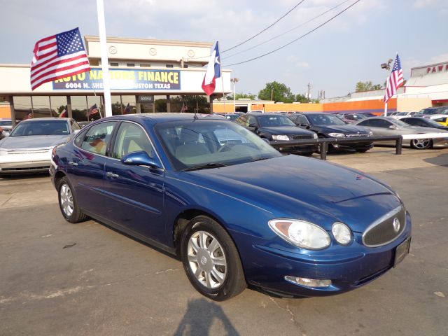 Buick LaCrosse 2005 photo 0