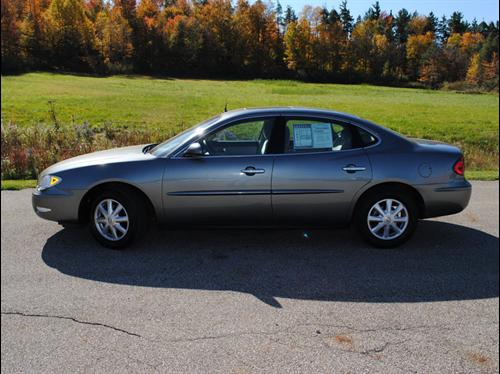 Buick LaCrosse 2005 photo 1