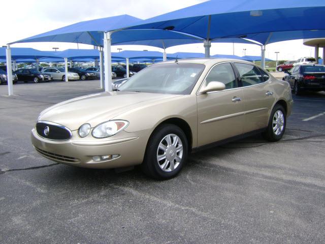 Buick LaCrosse 2005 photo 0