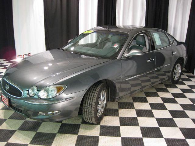 Buick LaCrosse 2005 photo 1