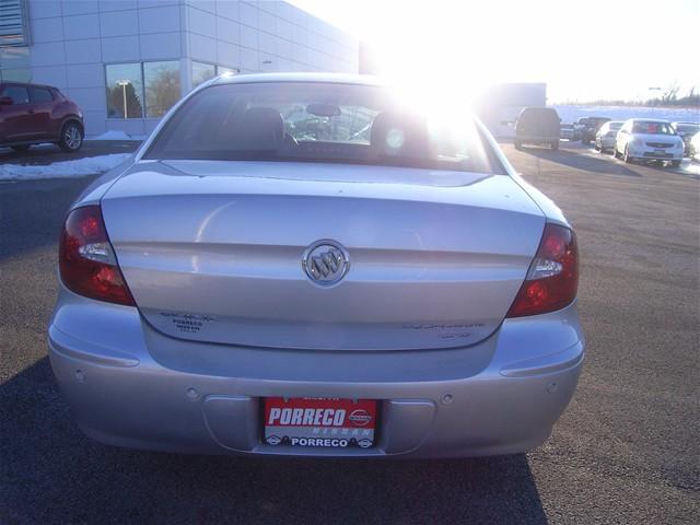 Buick LaCrosse 2005 photo 3