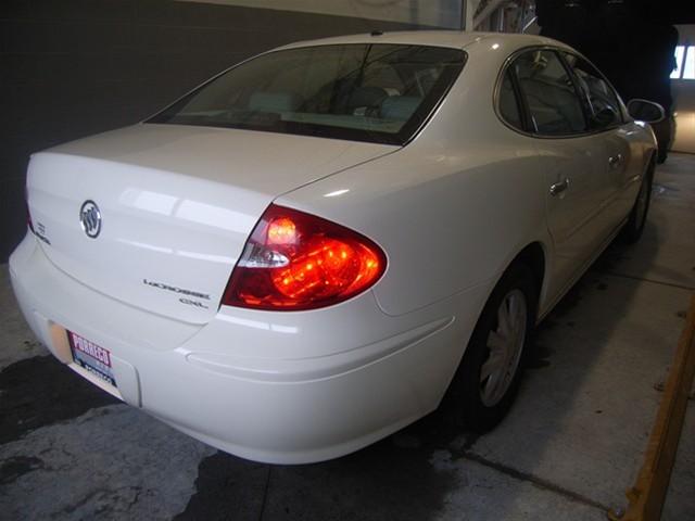 Buick LaCrosse 2005 photo 0