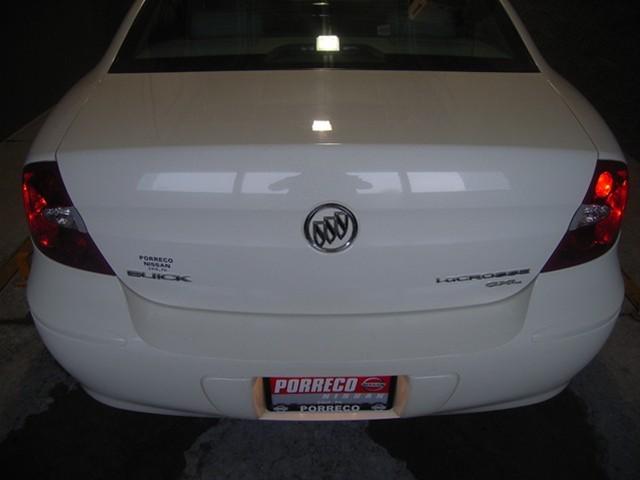 Buick LaCrosse 2005 photo 1