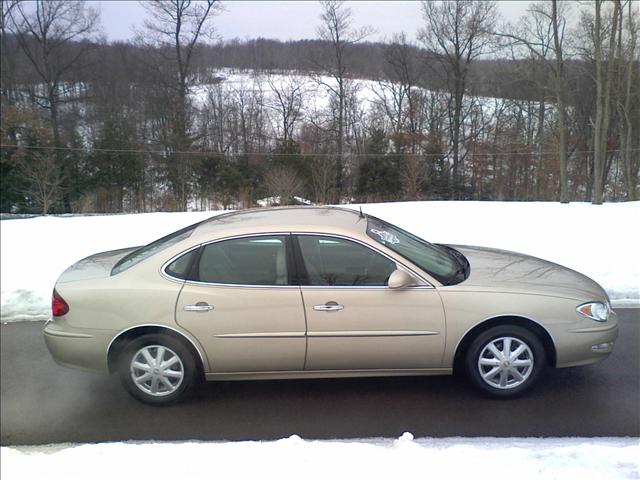 Buick LaCrosse 2005 photo 4