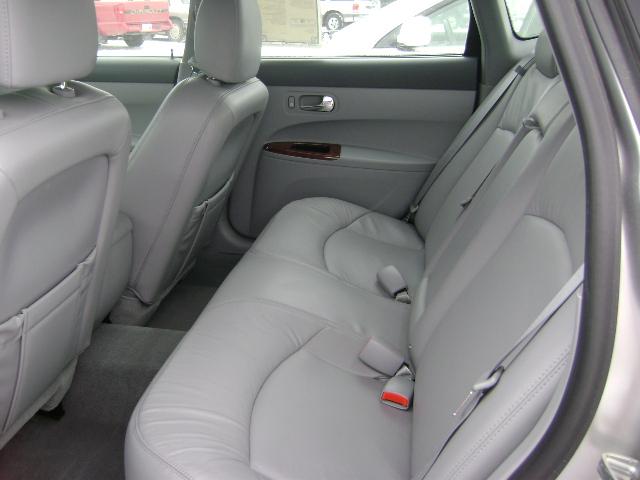 Buick LaCrosse 2005 photo 3