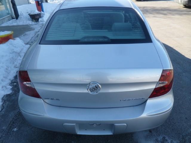 Buick LaCrosse 2005 photo 3